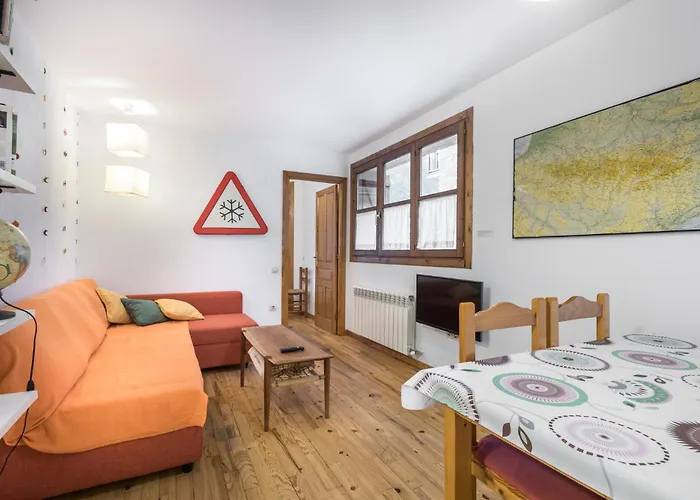 Apartamento La Benasquita Lägenhet *
